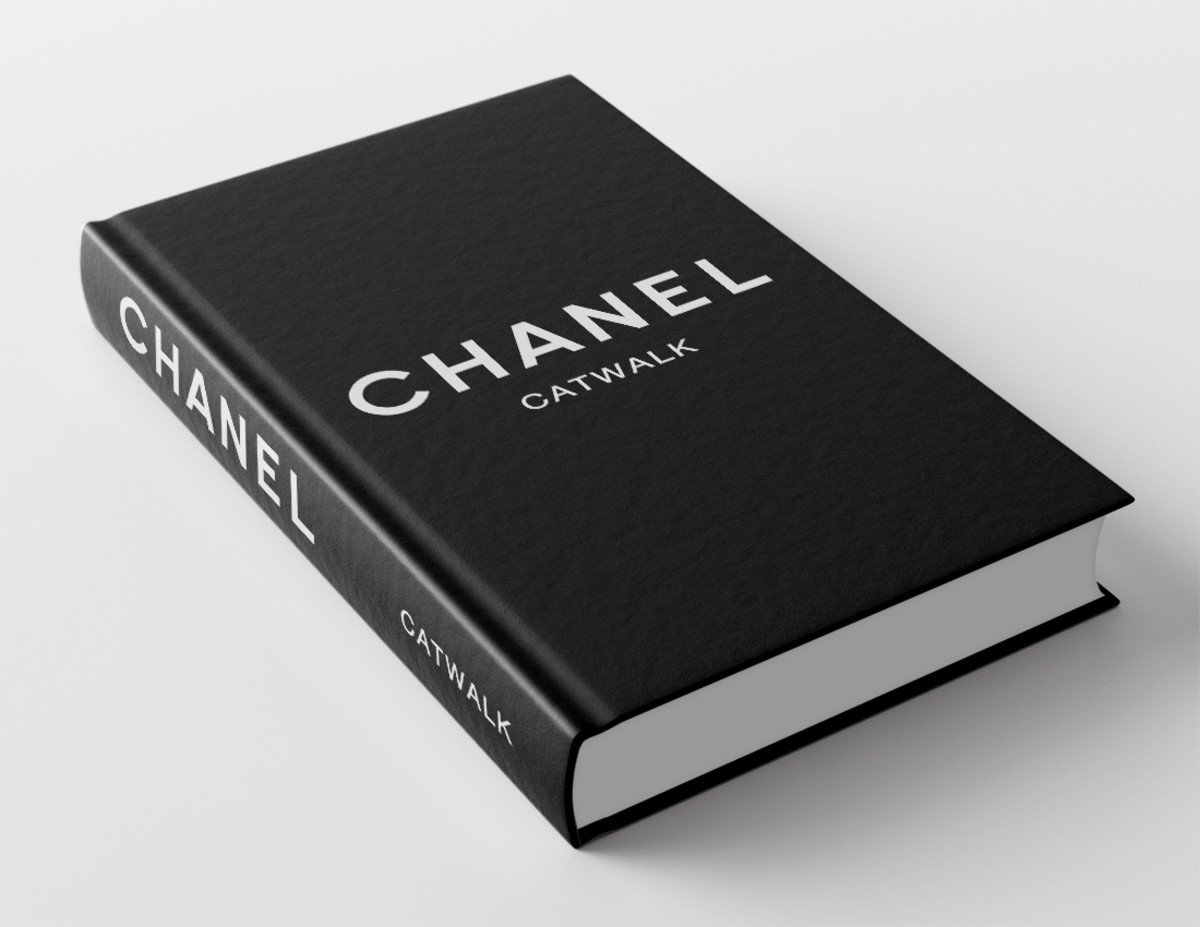 LIVRO CAIXA G CHANEL CATWALK